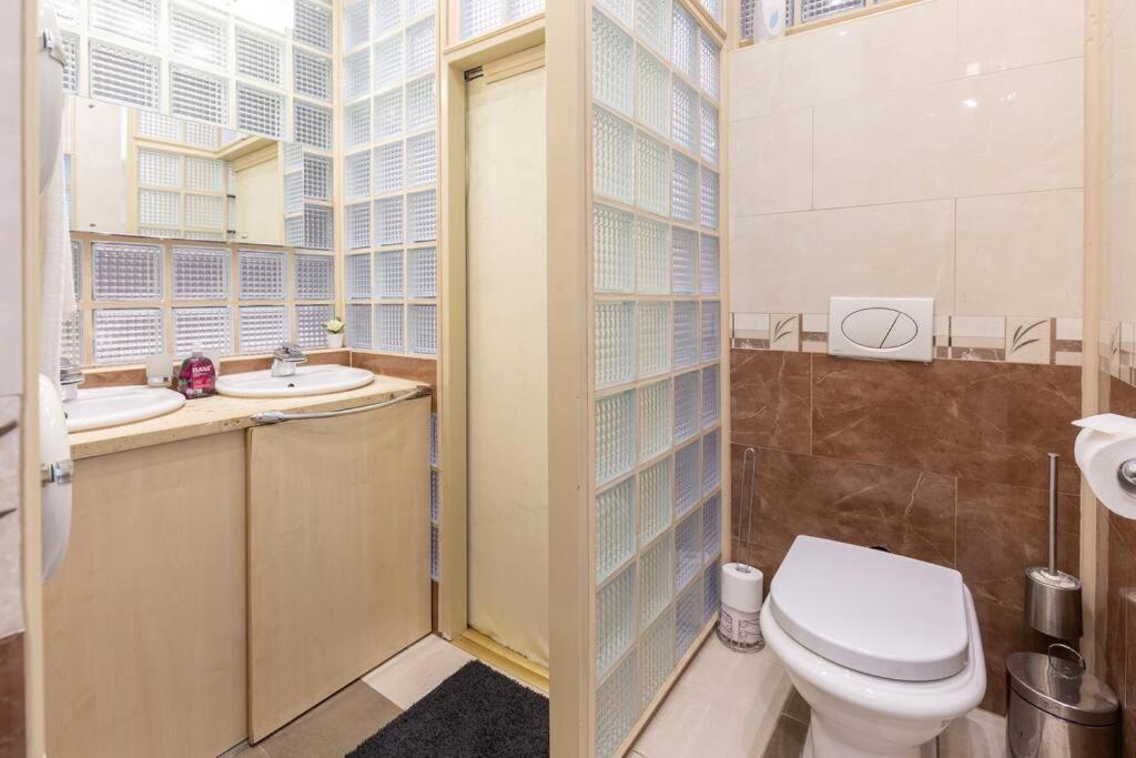 Stylish Central Budapest Apartment Екстериор снимка