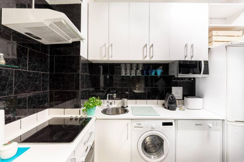 Stylish Central Budapest Apartment Екстериор снимка